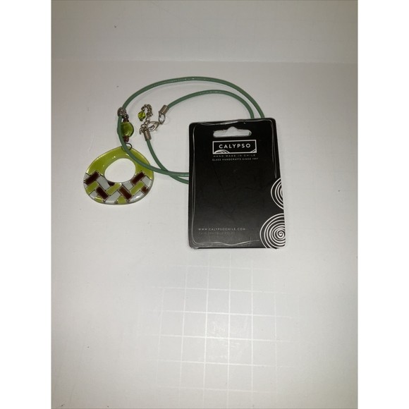 Calypso Green (Pistachio) Glass Pendant Hand Made in Chile NEW - Picture 4 of 7